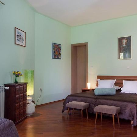 Villa Alesa Tučepi エクステリア 写真