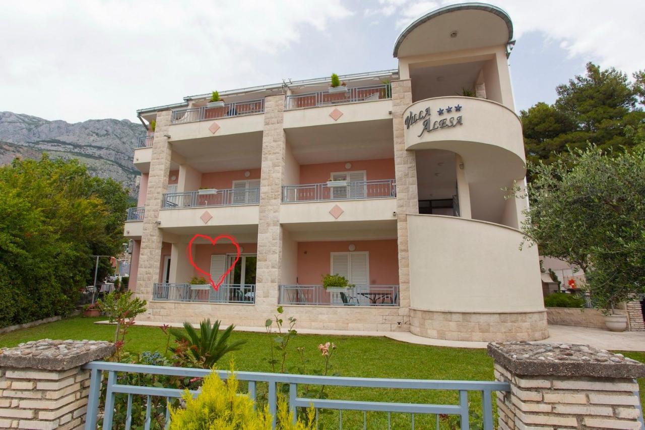 Villa Alesa Tučepi エクステリア 写真