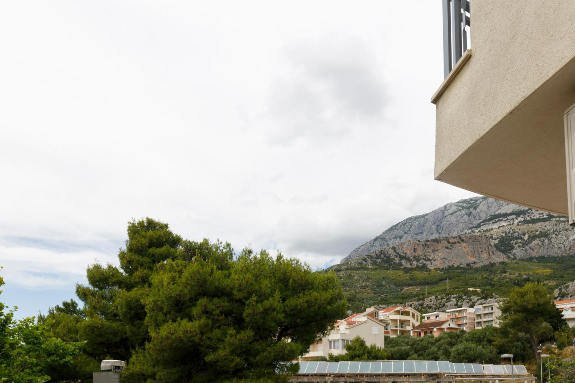 Villa Alesa Tučepi エクステリア 写真