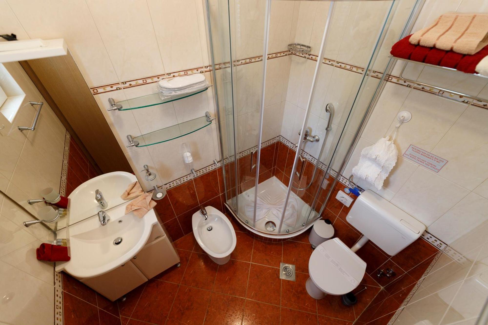 Villa Alesa Tučepi エクステリア 写真